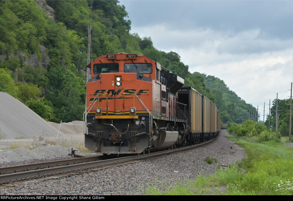 BNSF 9173 